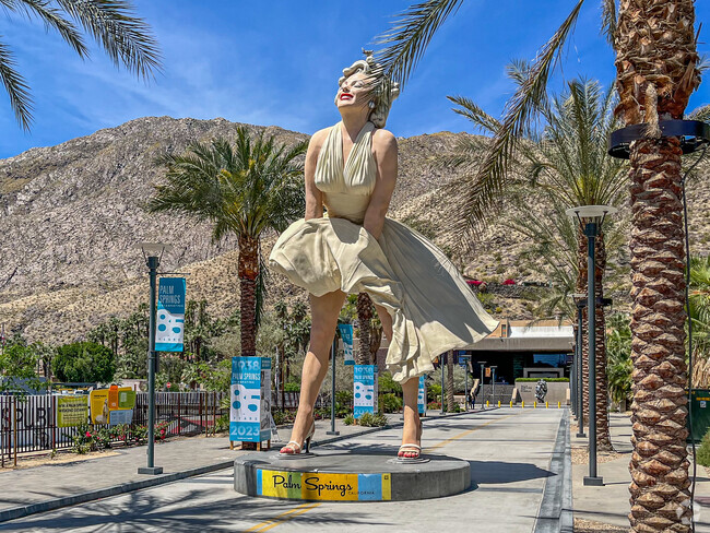 The Famous 26 foot statue of Marilyn Monroe can be seen in Downtown Palm Springs minutes from Warm Sands.