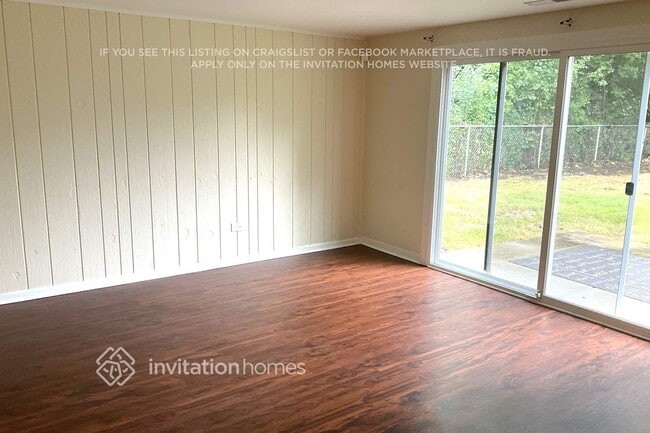 22847 Redwood Dr, Richton Park, IL 60471 - photo 2