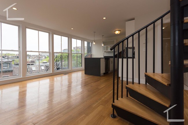 656 Massachusetts Ave unit 4, Boston, MA 02118 - photo 6