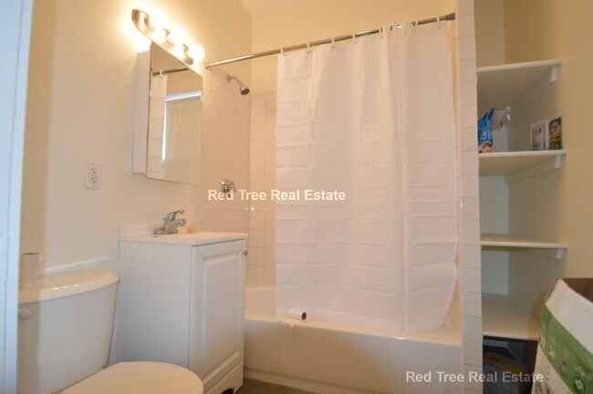 16 Foster St, Boston, MA 02109 - photo 4