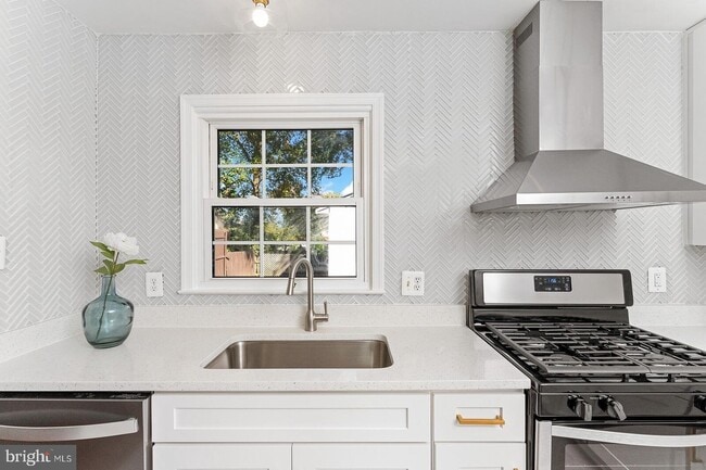 13742 Penwith Ct unit LL 1, Chantilly, VA 20151 - photo 6