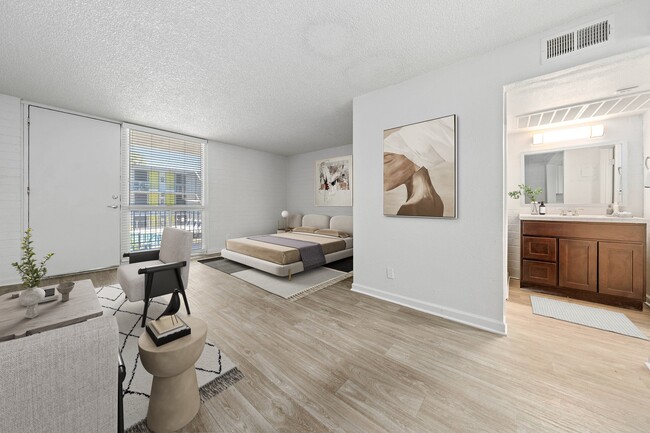 Crosstown Phoenix, Phoenix, AZ 85015 - photo 7