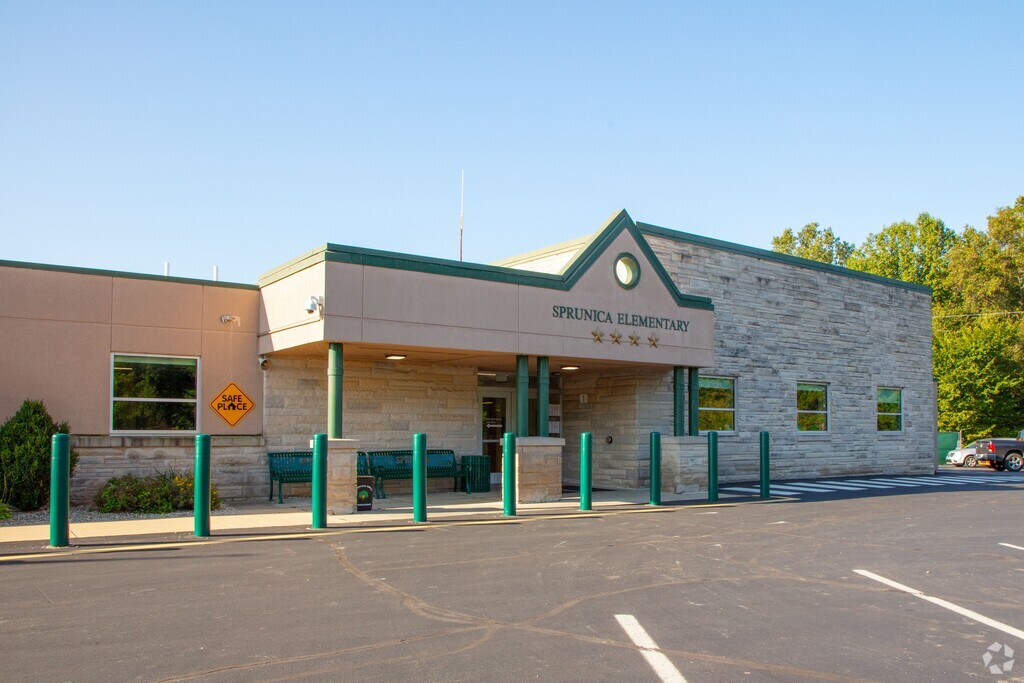 Sprunica Elementary School serves students in the Sweetwater Lake community.