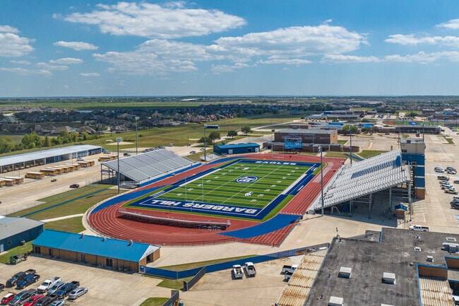 Barbers Hill HS in Mont Belvieu has a graduation rate of 97%.