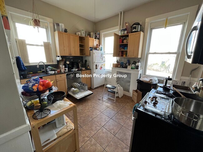 15 Sparhawk St unit 1, Brighton, MA 02135 - photo 7
