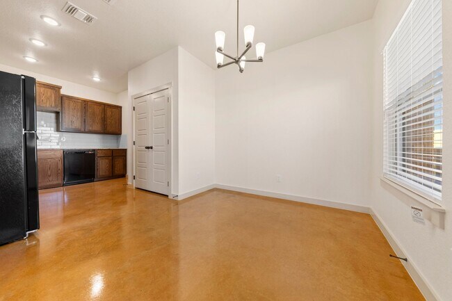 1930 Caspian Trail unit B, Killeen, TX 76548 - photo 4