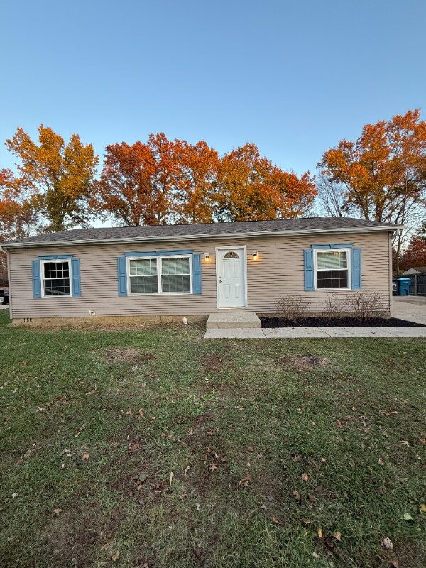 1561 Maryan Ave, Amelia, OH 45102