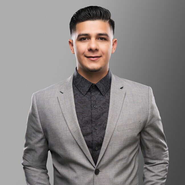 Agent Photo