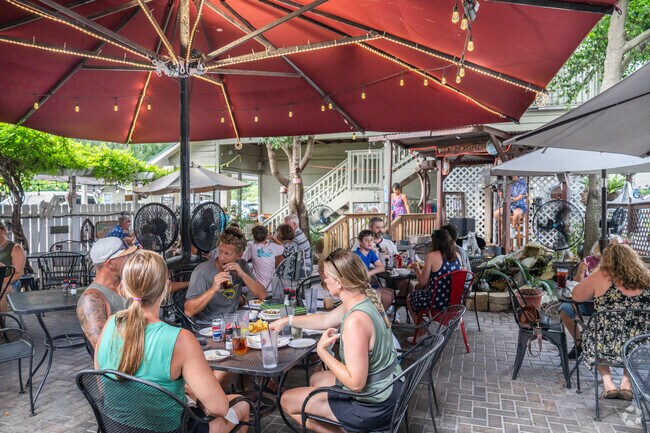 Lowcountry Backyard Restaurant is popular amongst residents in Wexford.