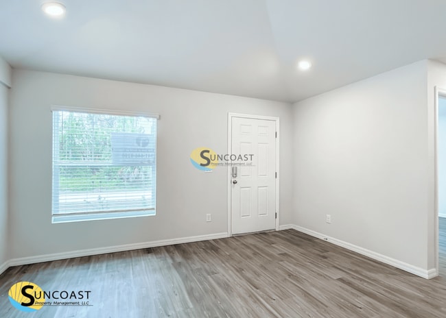 815 Pineaire St, Inverness, FL 34452 - photo 2