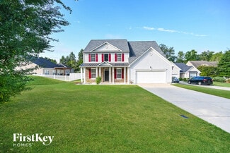 10808 Peddlers Ct, Davidson, NC 28036