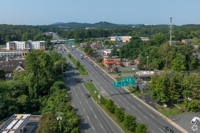 Route 250 links Pantops with the rest of Charlottesville.