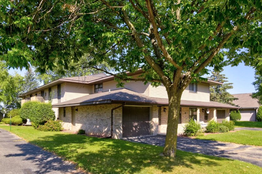 Spencer Village Apartments-Appleton