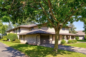 51-59 Spencer Village Ct, Appleton, WI 54914