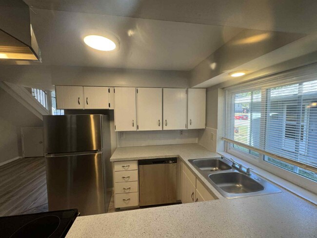 520 S 6th St unit 518, Saint Charles, MO 63301 - photo 6