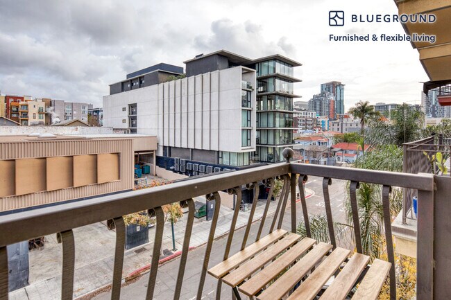 1980 Kettner Blvd unit FL4-ID6, San Diego, CA 92101 - photo 4