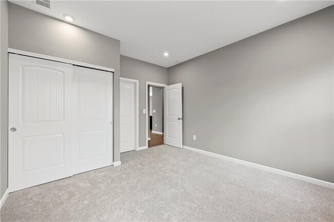 106 Warrior Ct, Hoschton, GA 30548 - photo 4