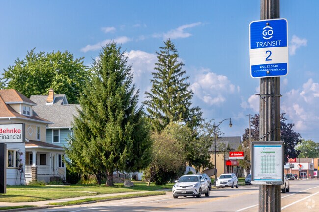 The local bus system makes travel around Midtown simple.