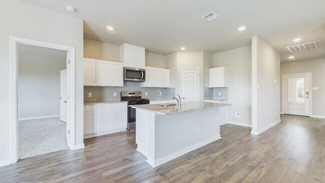 4754 Firefly Ct, Lake Charles, LA 70607 - photo 7