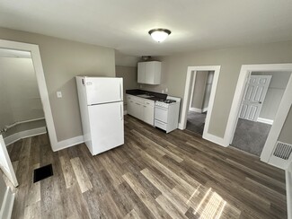 848 8th St, Beloit, WI 53511