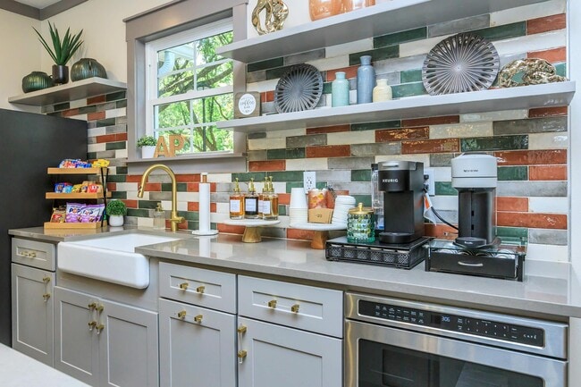 Azalea Place, Tallahassee, FL 32301 - photo 6