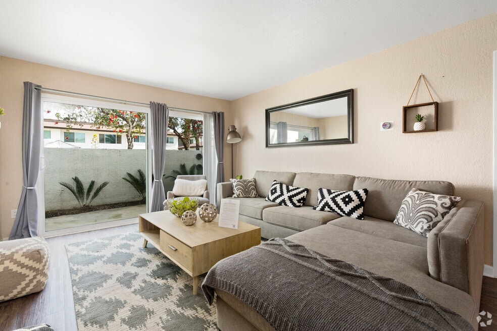 University Riverside Gardens - Near UCR, Riverside, CA 92507 - photo 1