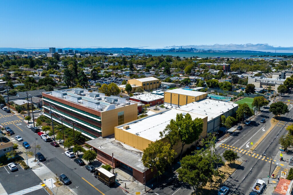 Oxford Elementary School is one of the oldest schools in Berkeley, opening its doors in 1910.
