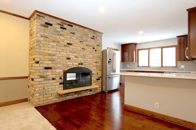 7217 Glouchester Dr unit 7215 Glouchester, Minneapolis, MN 55435 - photo 6