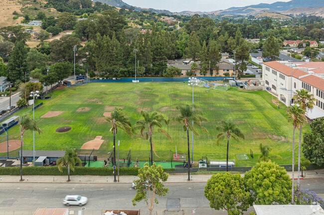 Mission College Preparatory Catholic High School offers several sports activities for students.