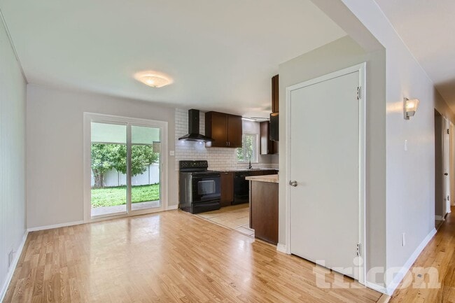 6397 Brooks Dr, Arvada, CO 80004 - photo 4