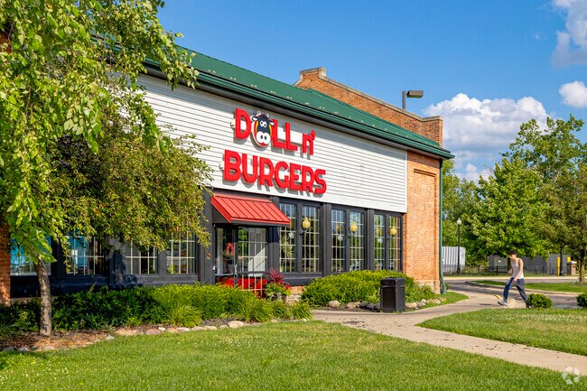 Doll n' Burgers serves burgers and sandwiches in a timeless diner setting near King.