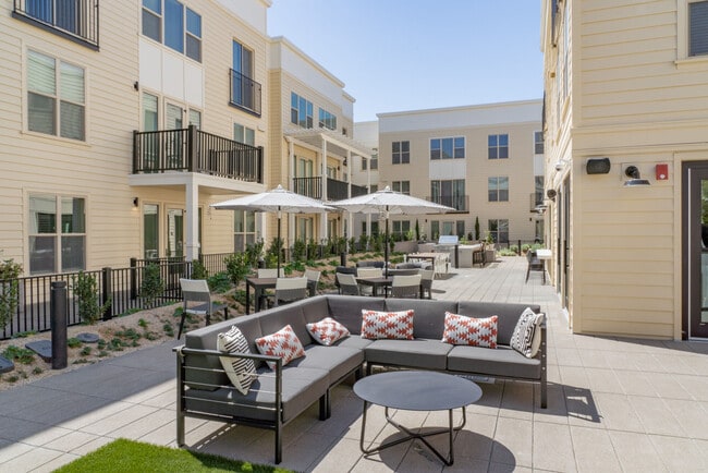 The Dylan, Hercules, CA 94547 - photo 7