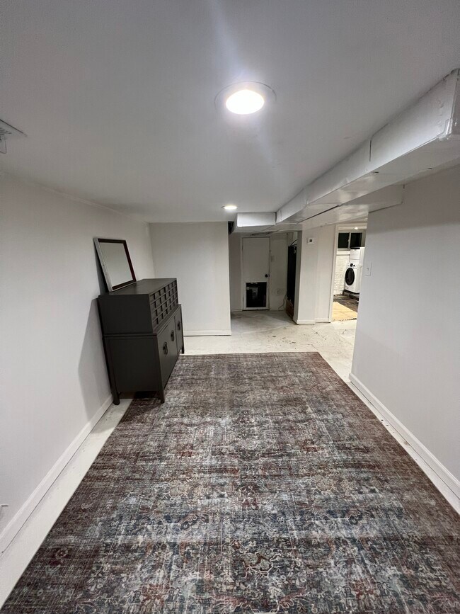 1310 I St NE unit English Basement, Washington, DC 20002 - photo 5