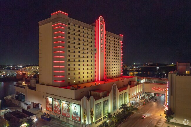 The neighborhood is in close proximity to many of Shreveports popular casinos.