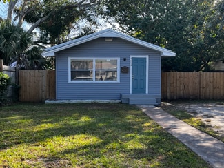 4664 19th Ave S, Saint Petersburg, FL 33711