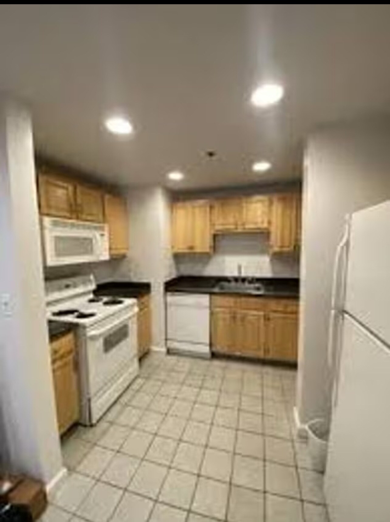 86 Jersey St unit 8, Boston, MA 02215 - photo 1