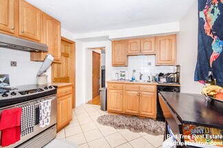 39 Charles St, Boston, MA 02114