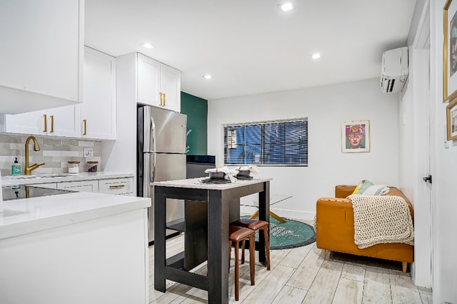 1718 SW 11th St unit 2, Miami, FL 33135 - photo 6