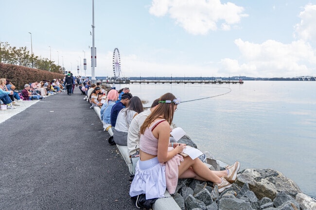 The National Harbor in nearby Fort Washington is host to events like the Water Lantern Festival in late March.