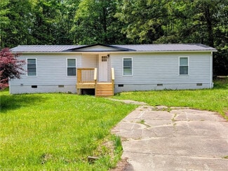 344 Wilshire Dr, Eden, NC 27288