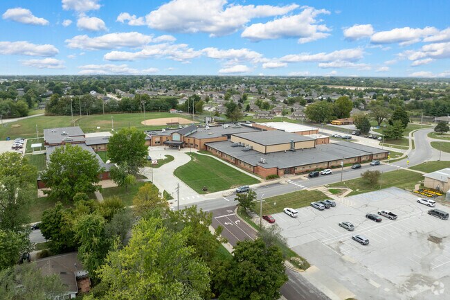Southern Boone Middle School serves 600+ students in grades 5–8.