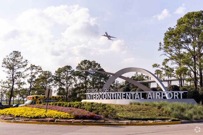 The George Bush Intercontinental Airport is located near Park Lakes.