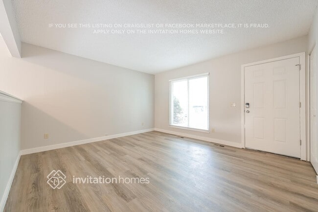 1671 S Rifle St, Aurora, CO 80017 - photo 4