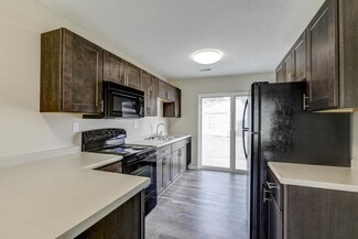 300 E Fairlawn Dr, Urbana, IL 61801