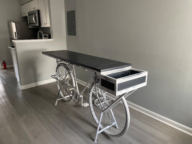 1031 W Baltimore St unit D, Baltimore, MD 21223 - photo 4