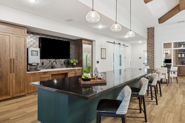 Everleigh Deerfield 55+ Active Adult Apartment Homes, Alpharetta, GA 30004 - photo 6