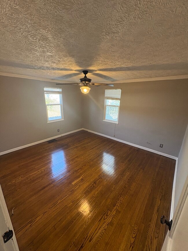 1230 E 54th St, Indianapolis, IN 46220 - photo 4