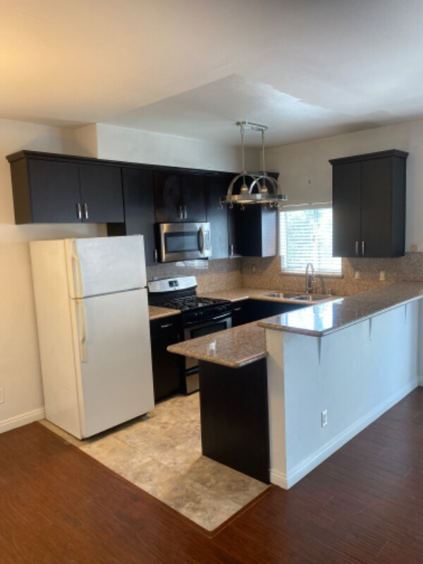 3727 Watseka Ave unit 205, Los Angeles, CA 90034 - photo 1