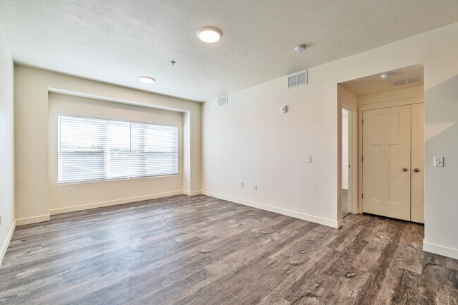 7318 W Laxey St unit 201, Magna, UT 84044 - photo 7