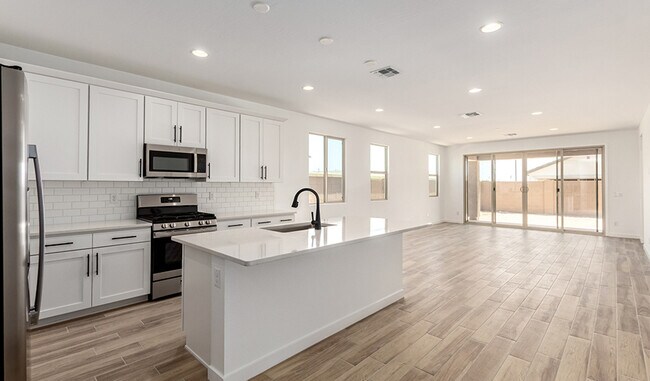 18171 W Hess St, Goodyear, AZ 85338 - photo 3